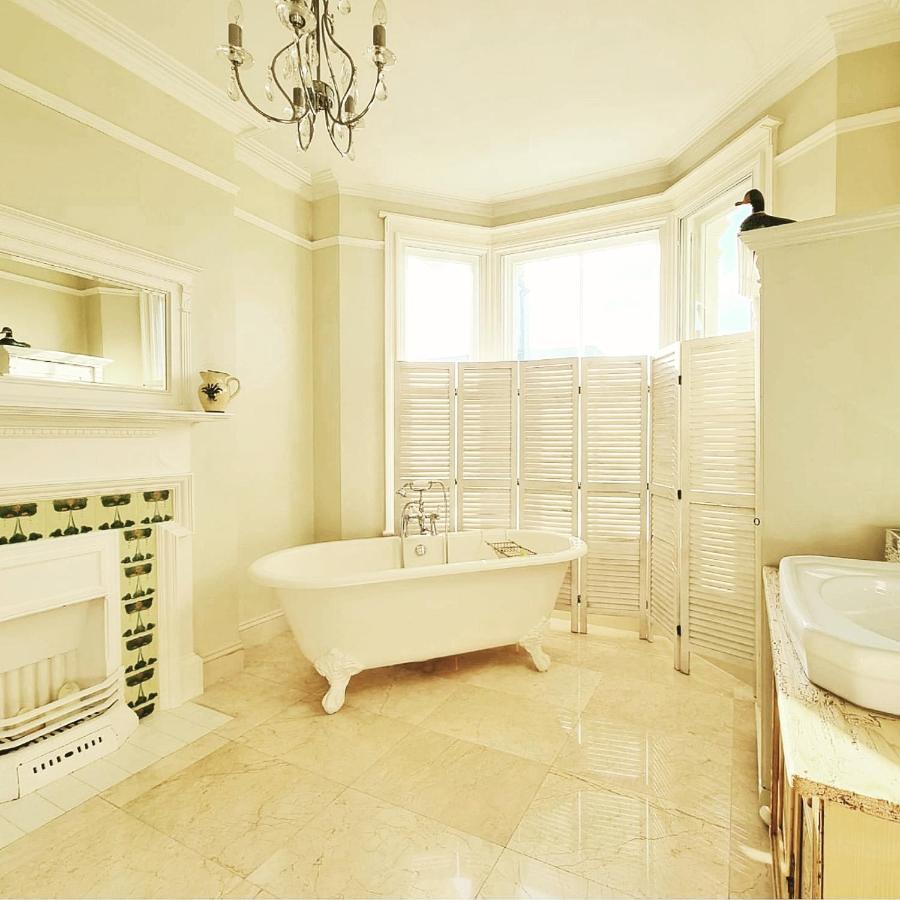 West Hill Retreat Edwardian Balcony Ensuite With Room Served Breakfast & Free Parking Χέιστινγκς Εξωτερικό φωτογραφία